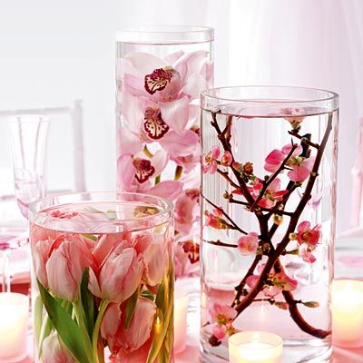 Wedding Flower Centerpieces  Tables on So The Trend Is Going Toward Wedding Flowers Not Having To Be Gathered